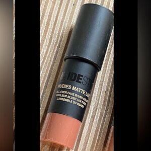 Nudestix Nudies Matte Lux Blush - NUDE BUFF travel size